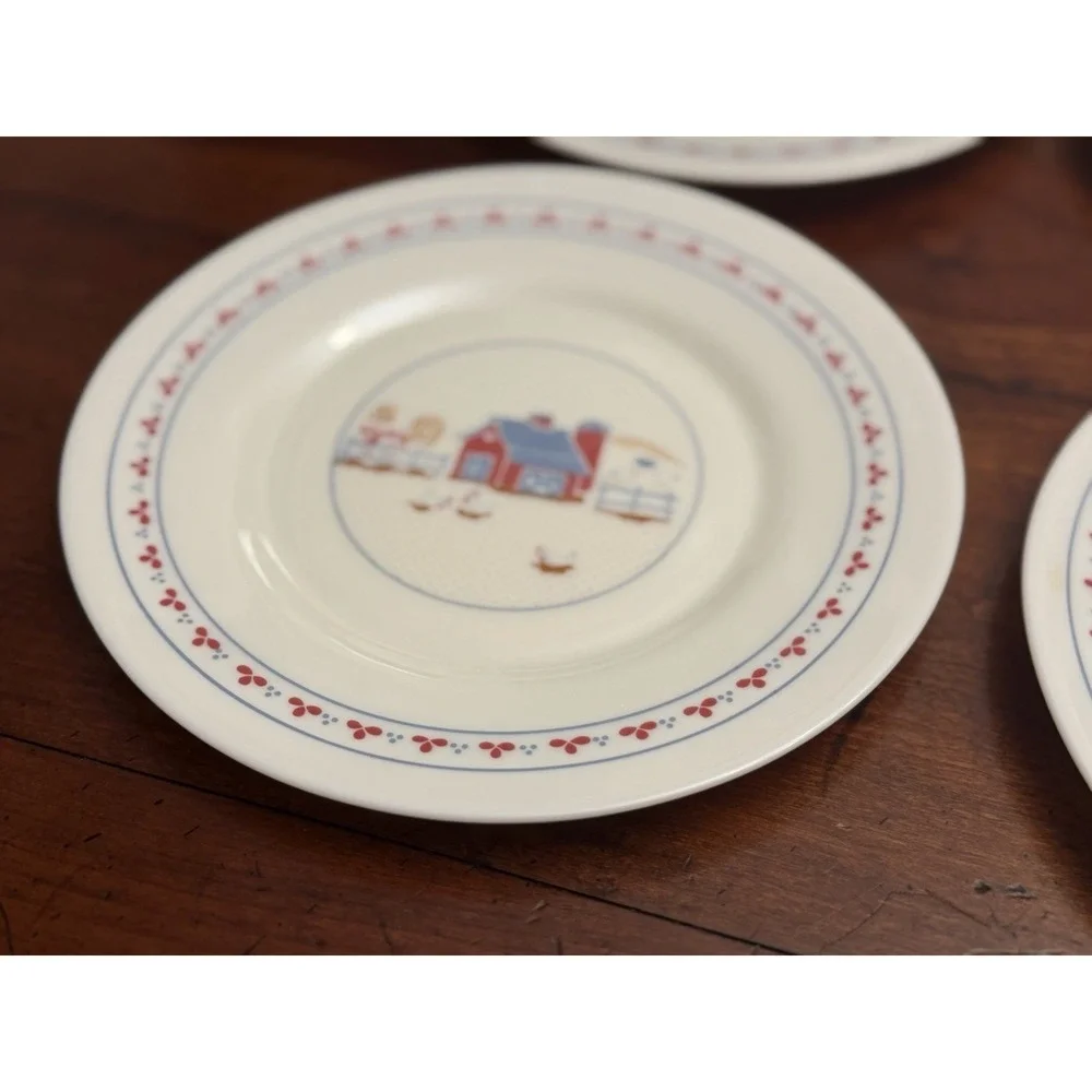Vintage Arcopal France Farm House Scene 7.5
